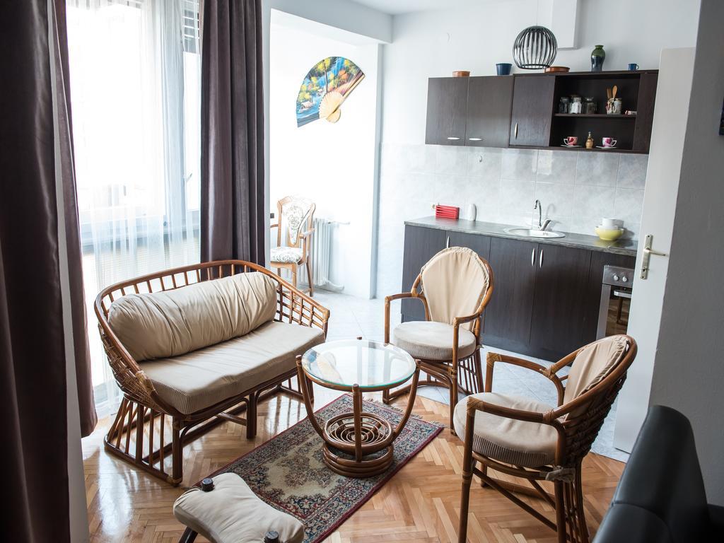 Apartment Marshall Resavska Belgrado Kamer foto